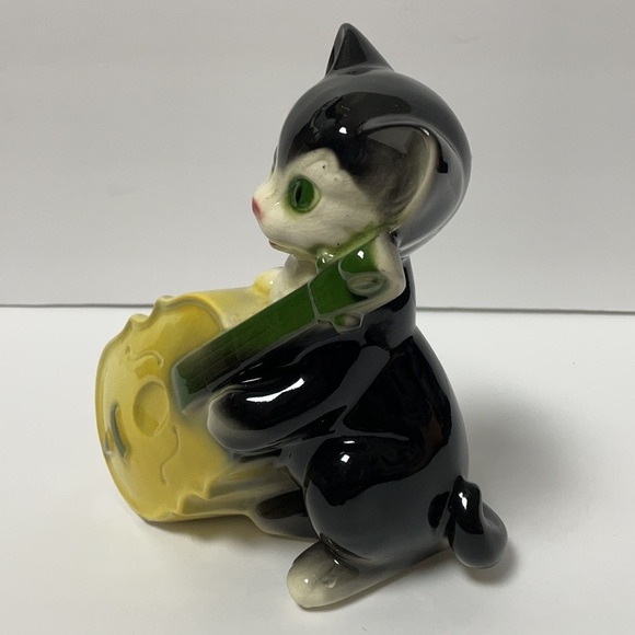 Vintage Royal Copley Cat with Musical Instrument Planter - Picture 2 of 12